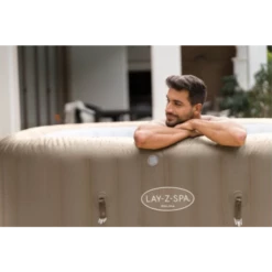 Bestway Limited Edition: Lay-Z-Spa Palma HydroJet Pro -swimming pool Sales 60057 lay z spa palma sfeer